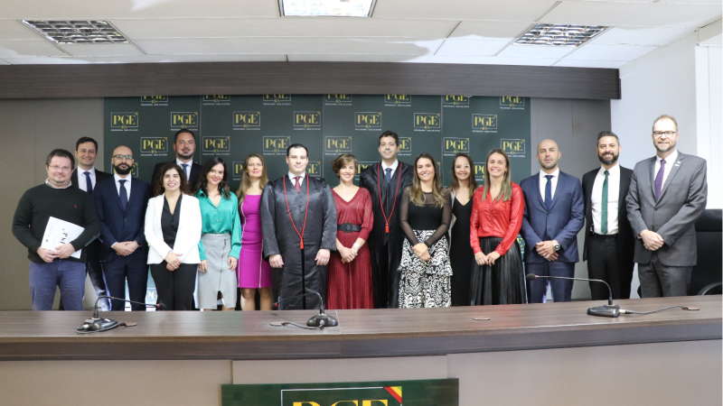 Cerimônia foi realizada no Auditório da PGE