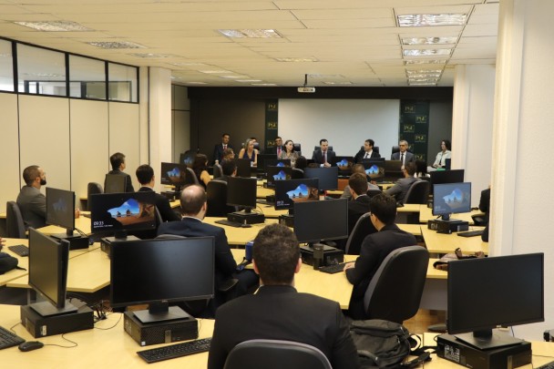 Procuradores receberam informações sobre a carreira, estágio probatório e história da Procuradoria