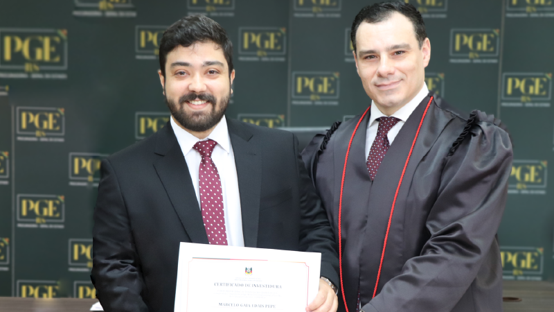 Dr Marcelo Gaia Edais Pepe e Procurador-geral do Estado, Eduardo Costa