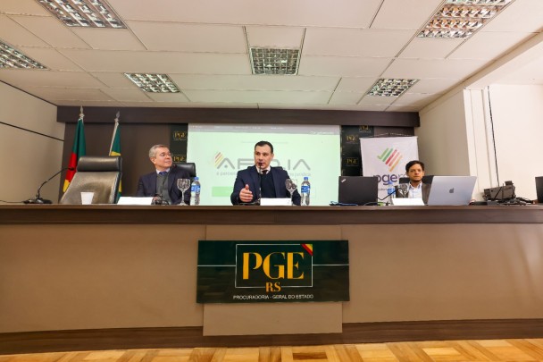 Procurador-geral do Estado, Eduardo Cunha da Costa, lançou a Apo.IA, plataforma de IA da PGE-RS